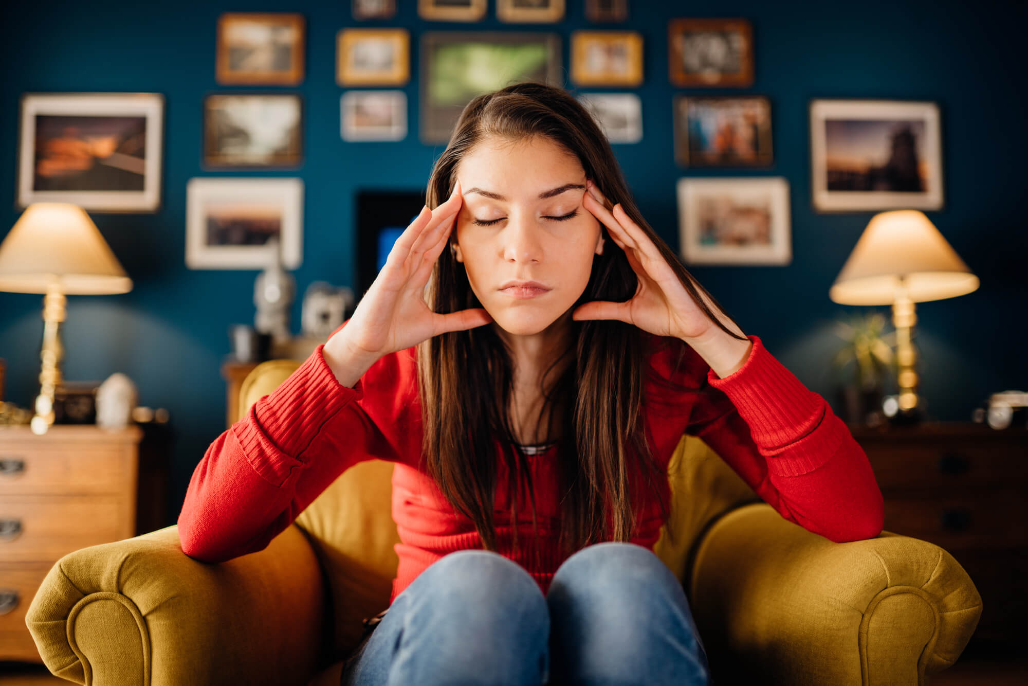anxious-woman-needing-Acceptance-and-Commitment-Therapy
